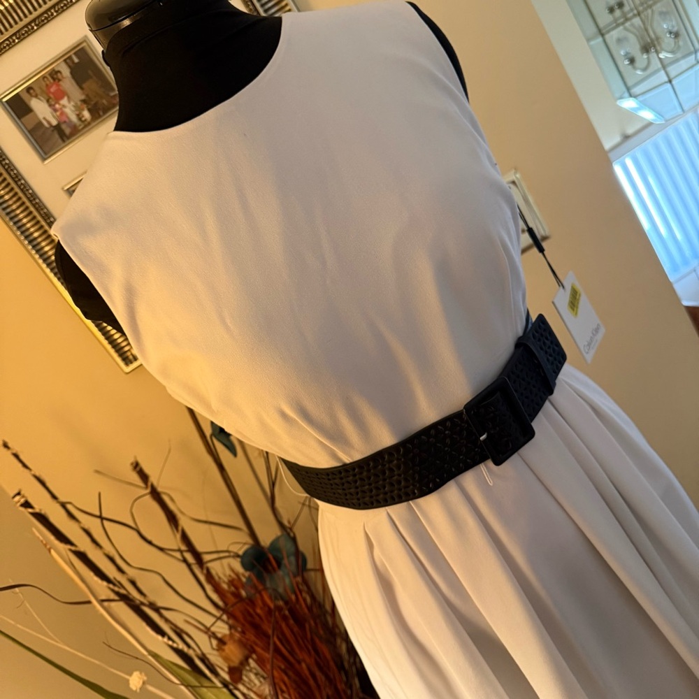 Calvin Klein White Sleeveless Pleated Midi Dress with Black Belt - Picture 4 of 15